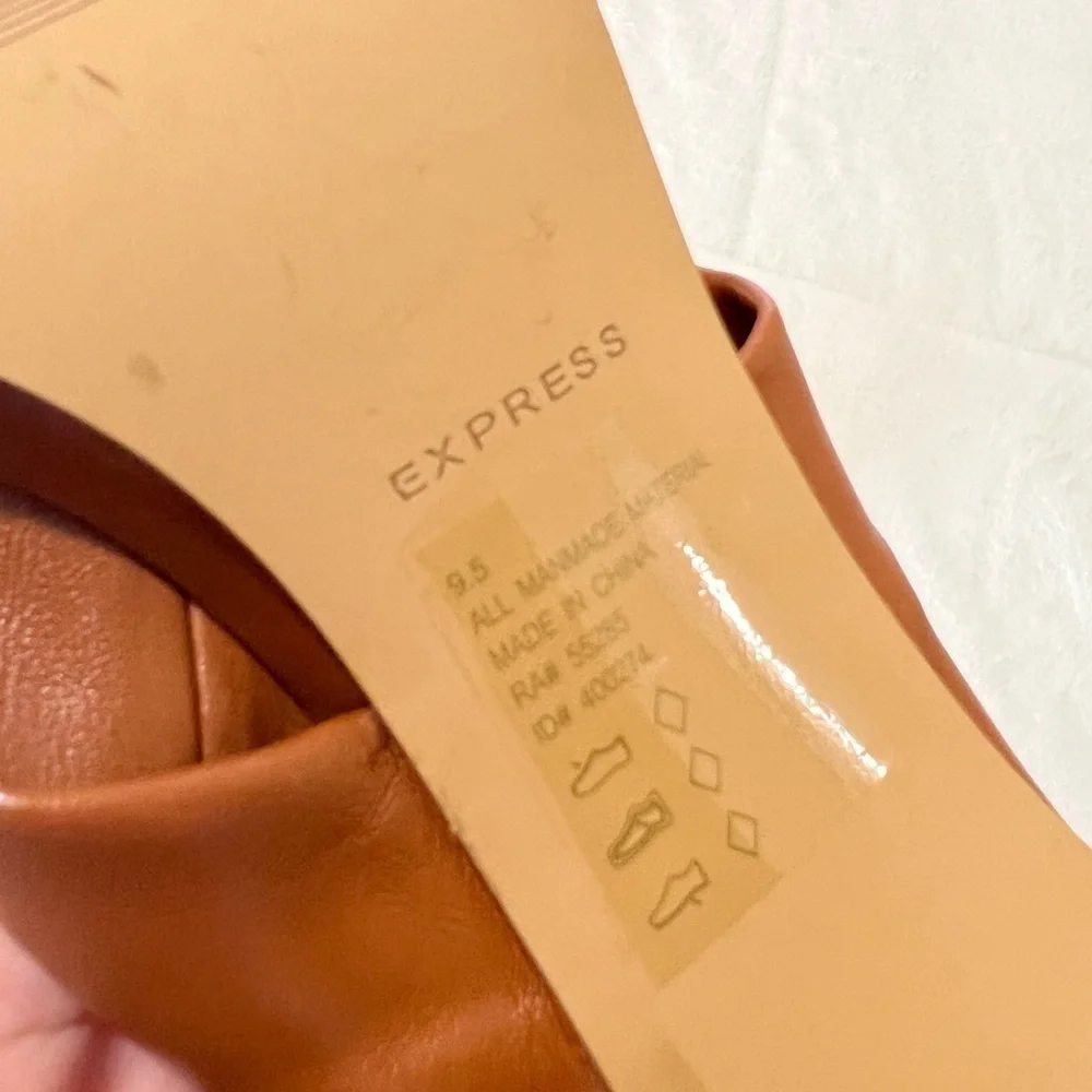 Express Twisted Square Toe Heeled Sandals Size 9.5